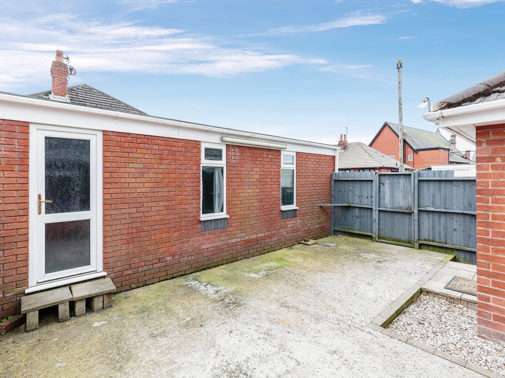 3 bed semi-detached bungalow for sale in Trunnah Road, Thornton-Cleveleys FY5, £185,000