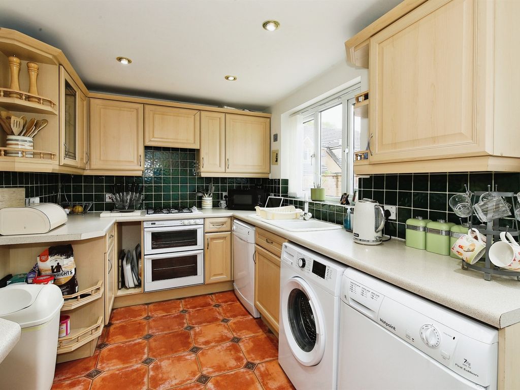 3 bed detached house for sale in Hartwell Grove, Winsford CW7, £240,000