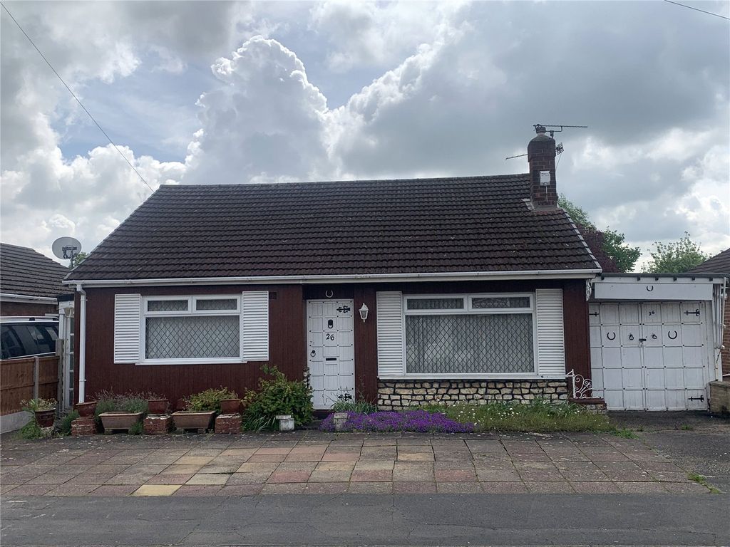 2 bed bungalow for sale in St. Hughs Drive, North Hykeham, Lincoln, Lincolnshire LN6, £170,000