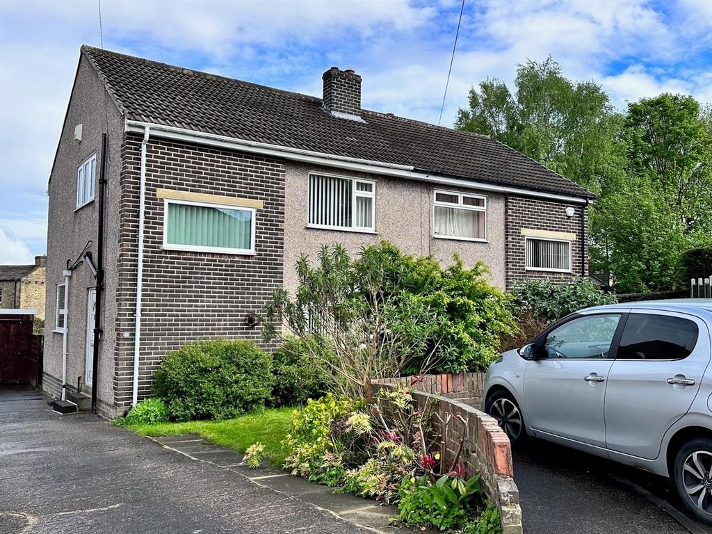3 bed semi-detached house for sale in Fourlands Grove, Idle, Bradford BD10, £215,000