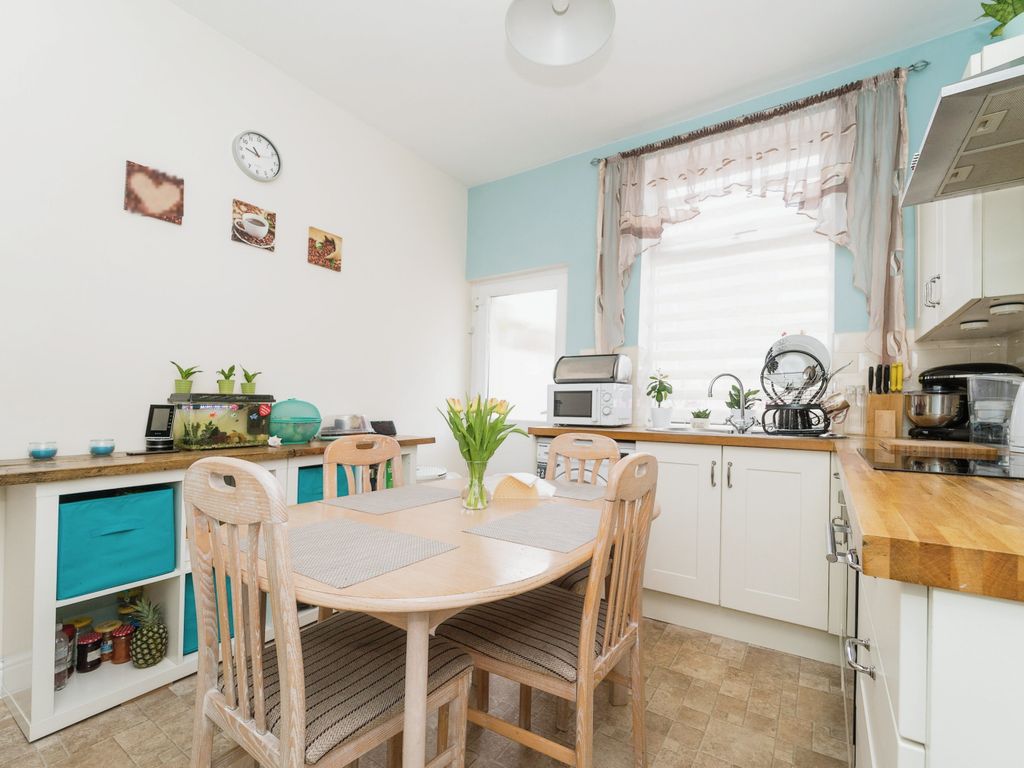 3 bed terraced house for sale in May Street, Nelson BB9, £90,000