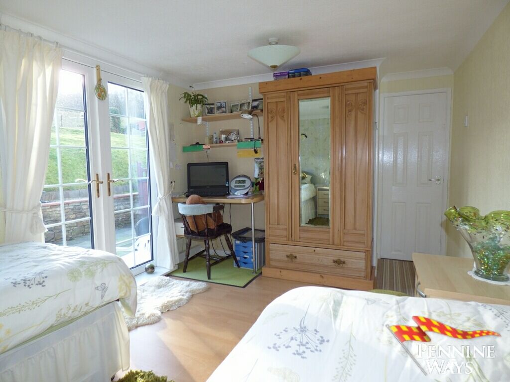 2 bed mobile/park home for sale in Blenkinsopp Castle Country Park, Greenhead CA8, £120,000
