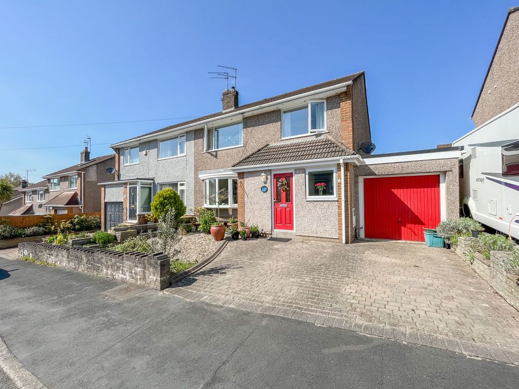 3 bed semi-detached house for sale in Oaklands Park Drive, Rhiwderin NP10, £300,000