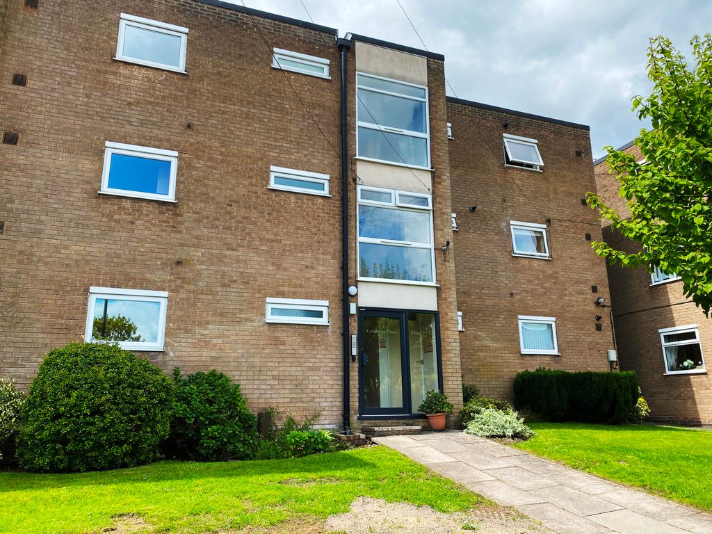 1 bed flat for sale in Leicester Close, Bearwood, Smethwick B67, £89,950