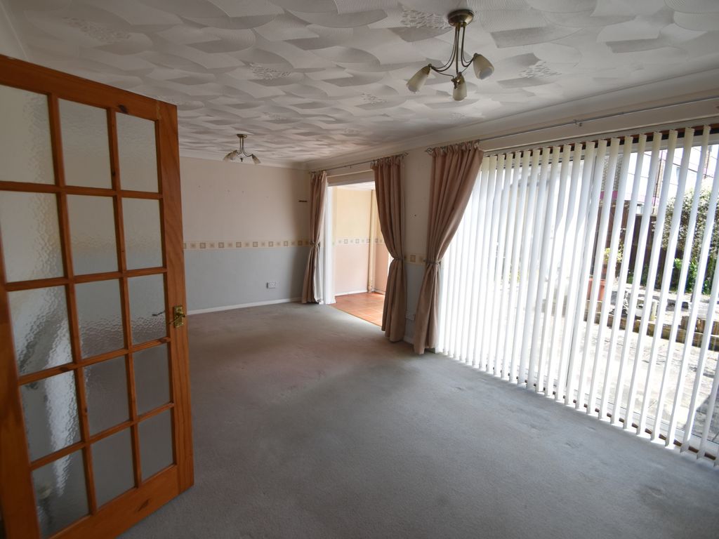 3 bed terraced house for sale in Inkpen Walk, Leigh Park, Havant PO9, £225,000
