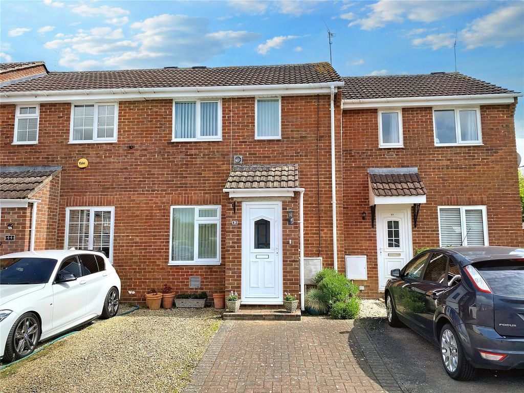 2 bed terraced house for sale in Hadleigh Close, Westlea, Swindon, Wiltshire SN5, £210,000