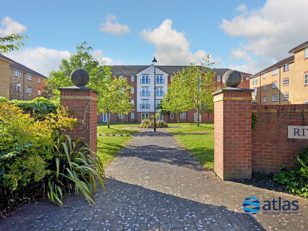 2 bed flat for sale in Heyesmere Court, Aigburth L17, £150,000