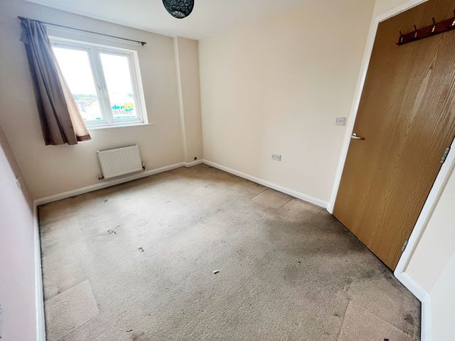 1 bed flat for sale in Balfour Close, Kingsthorpe, Northampton NN2, £57,500