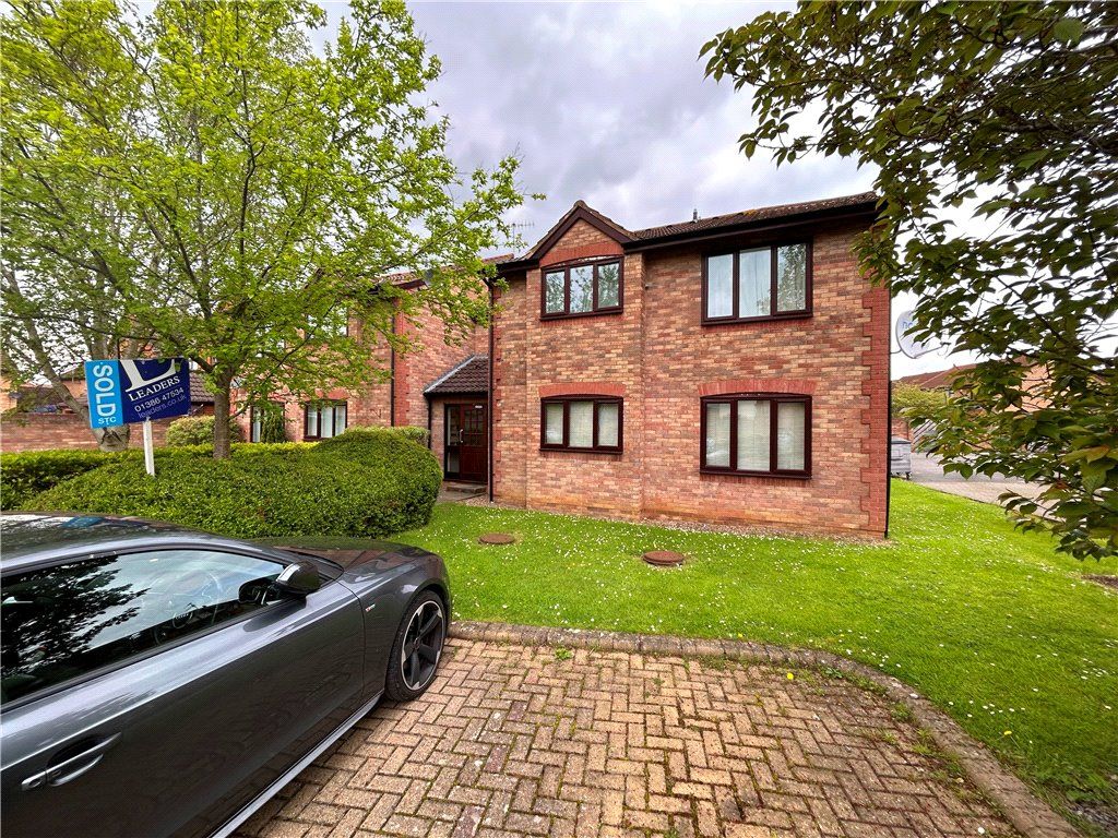 1 bed flat for sale in St. Philips Drive, Evesham, Worcestershire WR11, £75,000