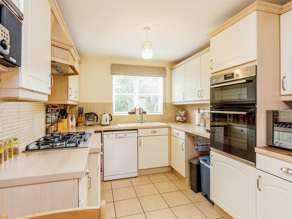 4 bed detached house for sale in Worle Moor Road, Weston-Super-Mare BS24, £325,000