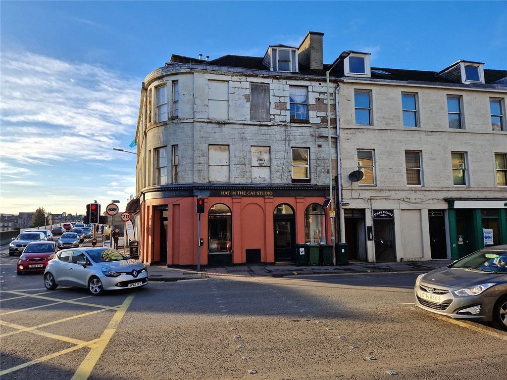 2 bed flat for sale in Rhys Court, Main Street, Perth PH2, £39,000