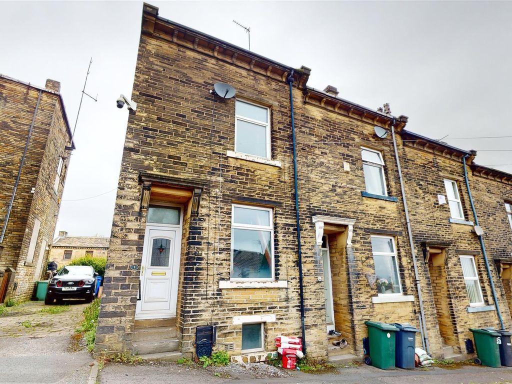 2 bed end terrace house for sale in Ashworth Place, Bradford BD6, £90,000