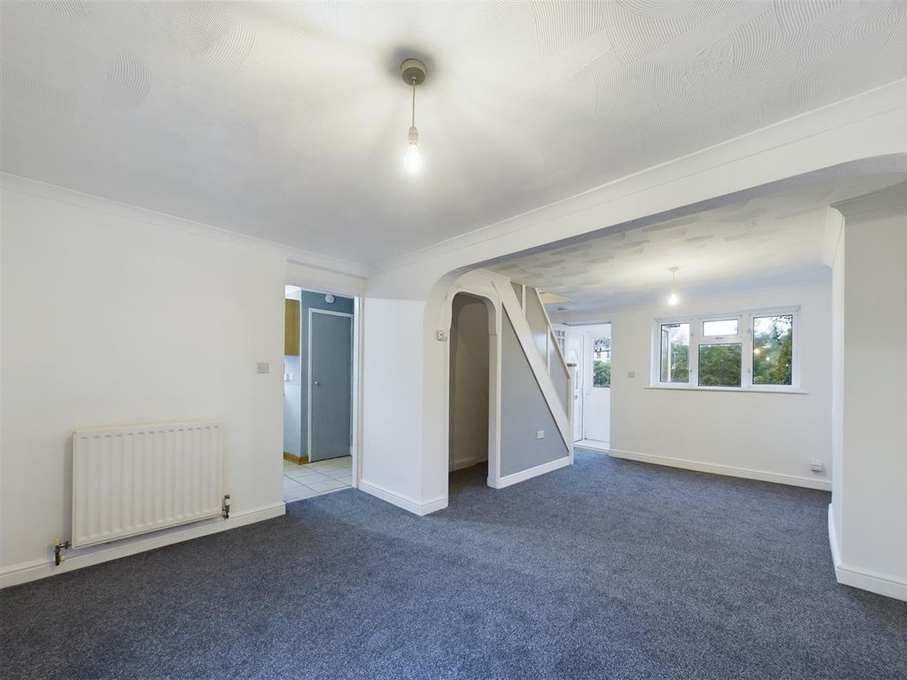 2 bed end terrace house for sale in Chapel Hill, Tilehurst, Reading RG31, £275,000
