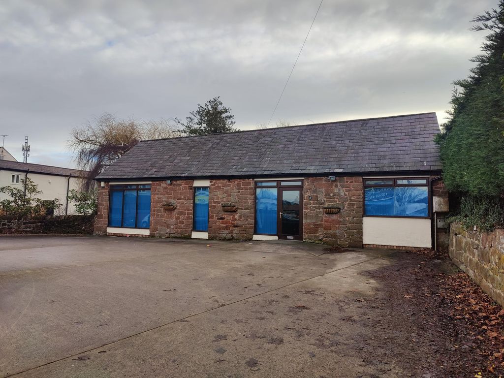 Office for sale in Thingwall Road, Irby, Wirral CH61, £200,000