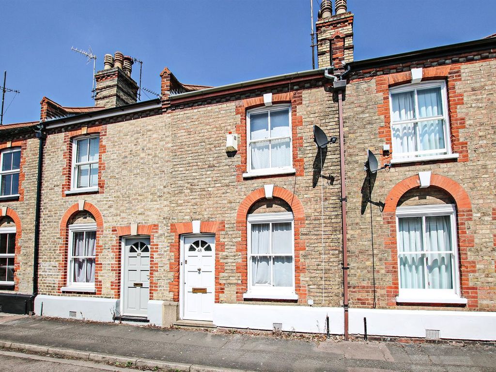2 bed terraced house for sale in Lowther Street, Newmarket CB8, £220,000
