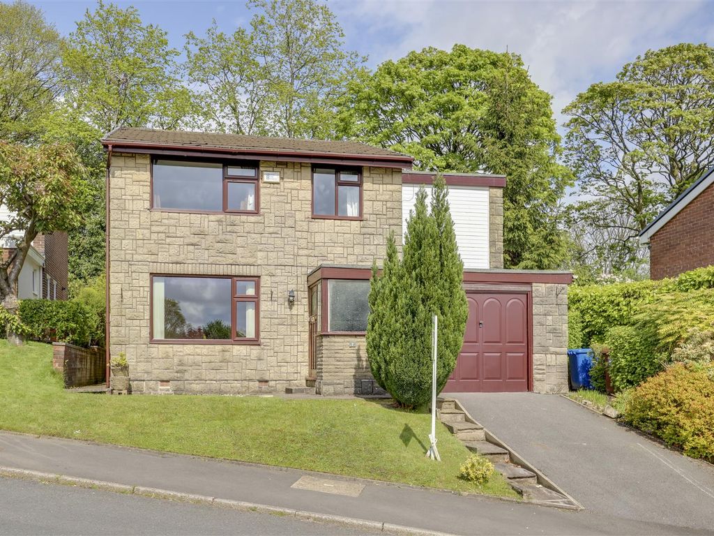 4 bed detached house for sale in Oaklands Drive, Rawtenstall, Rossendale BB4, £315,000