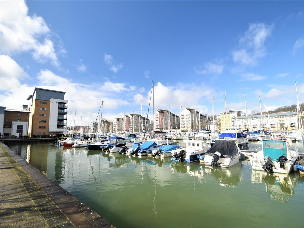 1 bed flat for sale in Mizzen Court, Portishead, Bristol BS20, £185,000