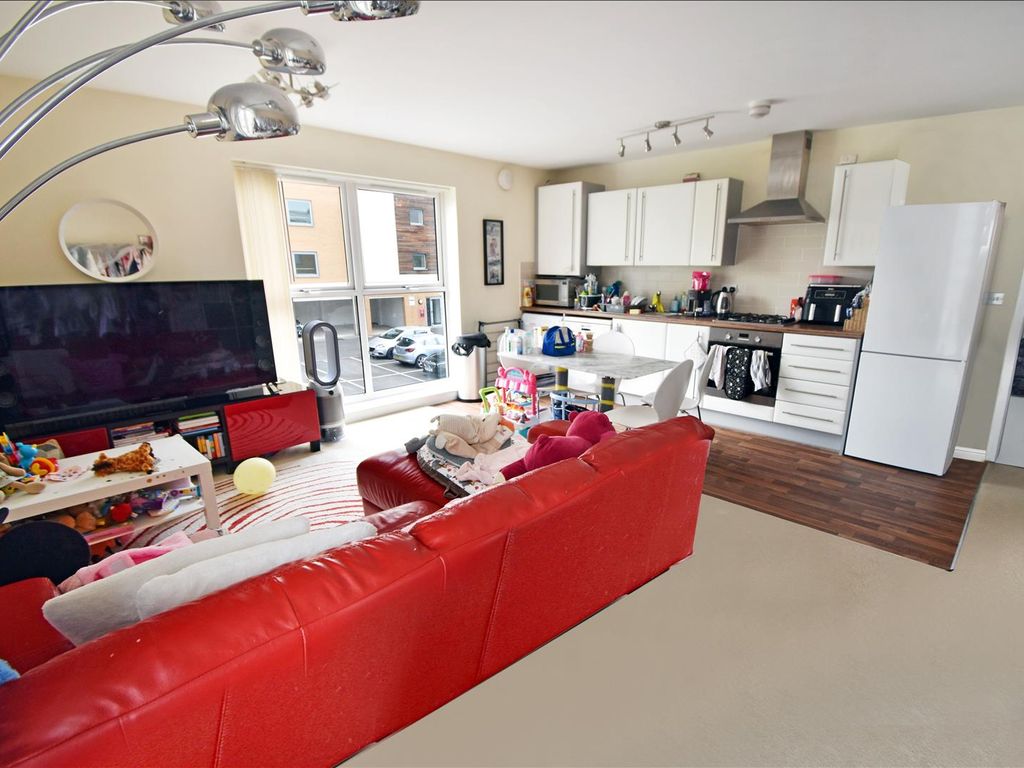 1 bed flat for sale in Mizzen Court, Portishead, Bristol BS20, £185,000