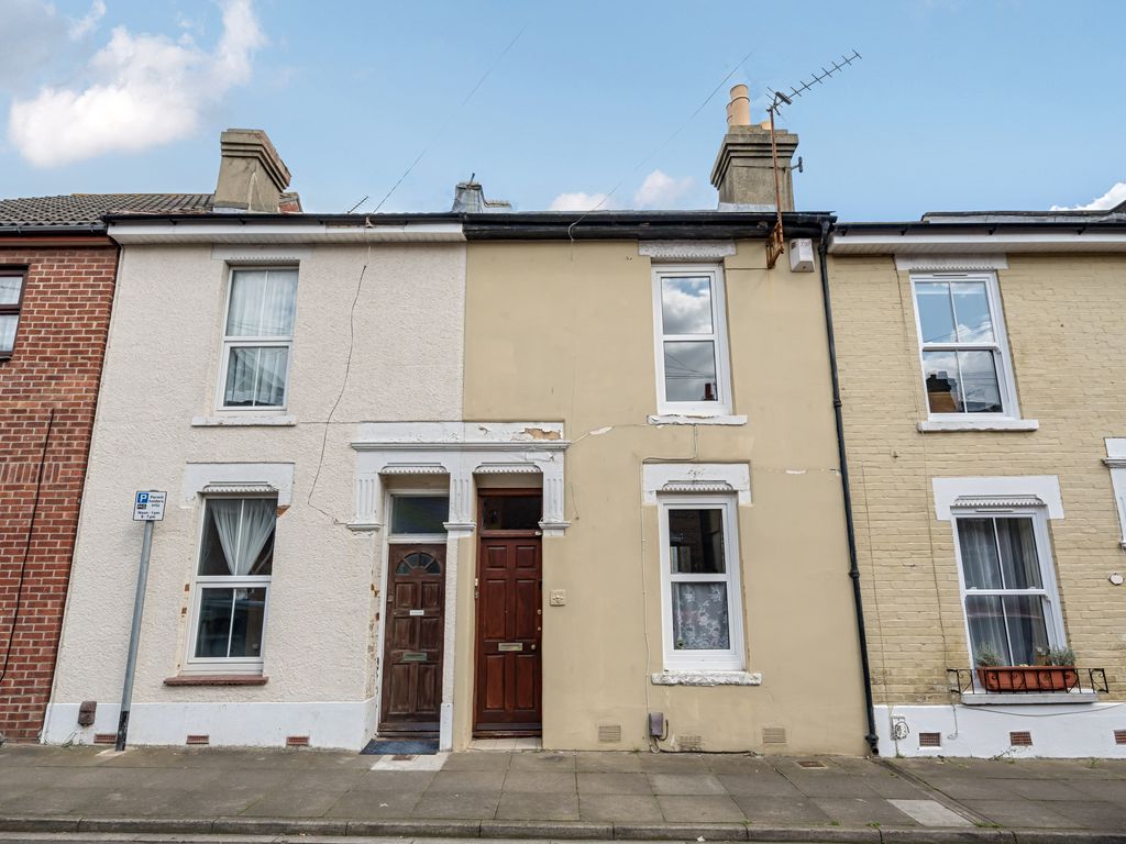 2 bed terraced house for sale in Adair Road, Southsea PO4, £200,000
