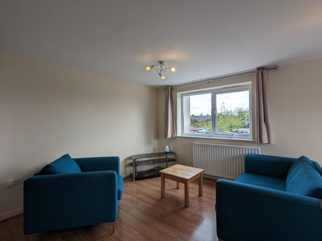 1 bed flat for sale in Falconwood Way, Manchester M11, £100,000