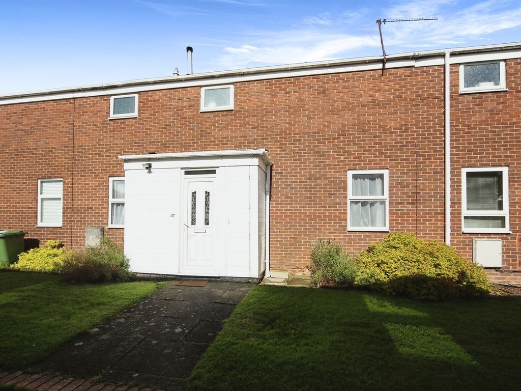 3 bed terraced house for sale in Frankton Close, Redditch B98, £190,000