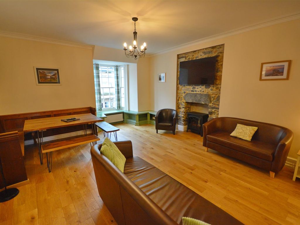 5 bed property for sale in Denbigh Street, Llanrwst LL26, £325,000