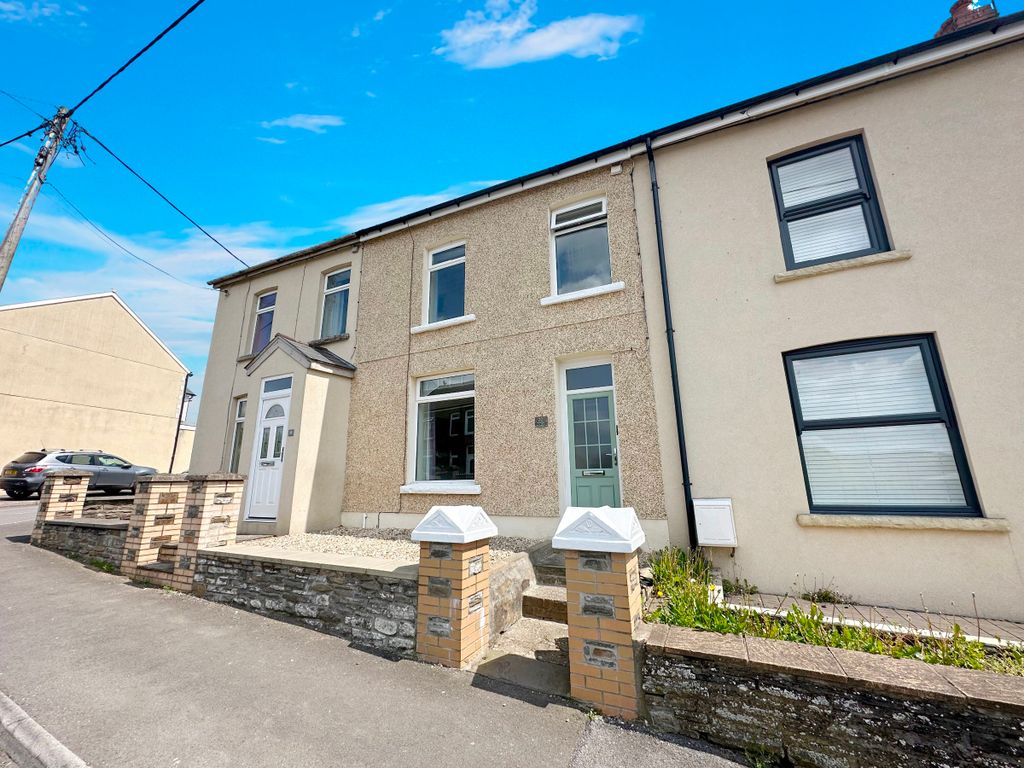 3 bed terraced house for sale in Llwyncelyn Terrace, Nelson, Treharris CF46, £170,000