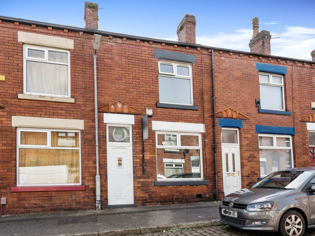 2 bed terraced house for sale in Chapman Street, Bolton, Greater Manchester BL1, £100,000