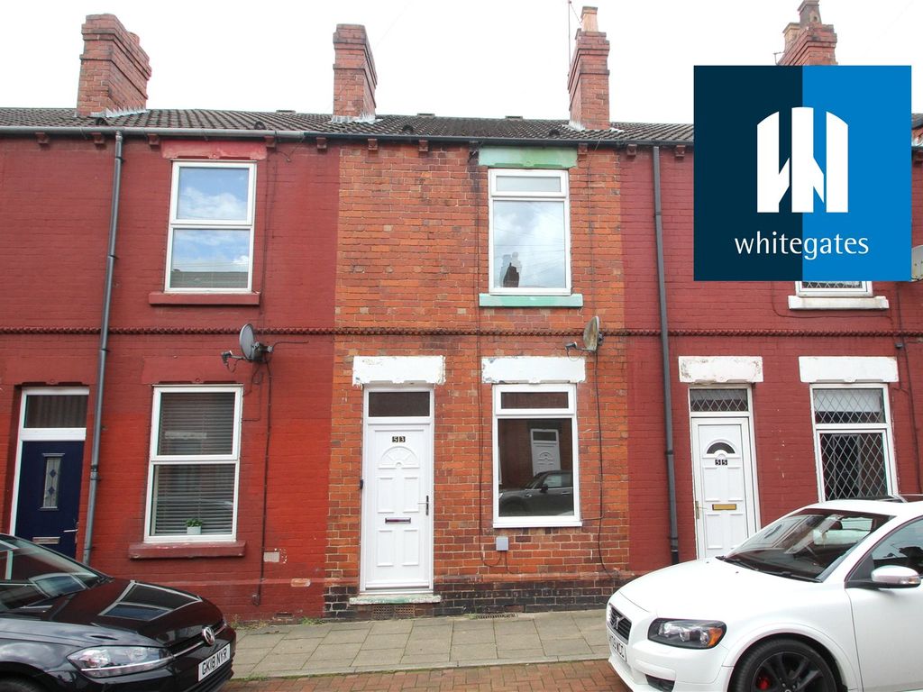 2 bed terraced house for sale in West Street, Hemsworth, Pontefract, West Yorkshire WF9, £95,000