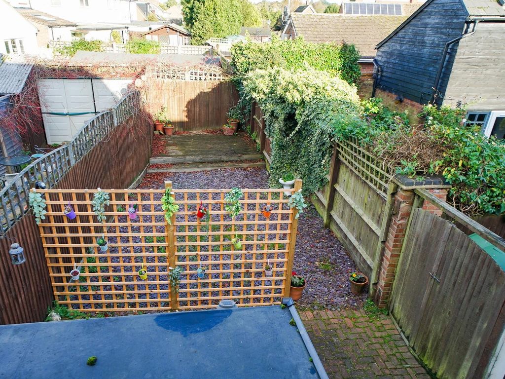 2 bed terraced house for sale in High Street, Wing, Leighton Buzzard LU7, £225,000