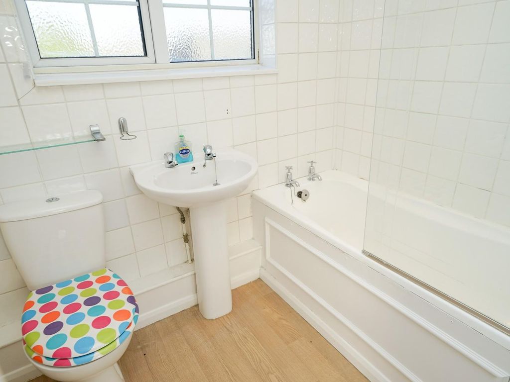 2 bed terraced house for sale in High Street, Wing, Leighton Buzzard LU7, £225,000