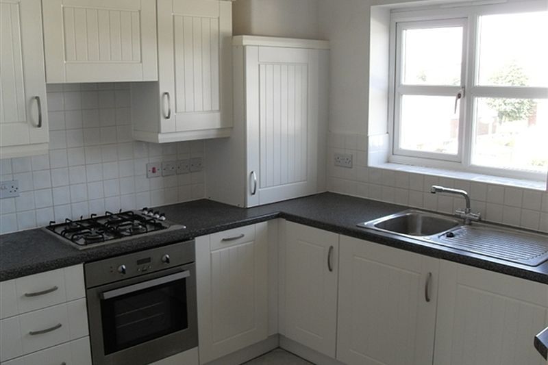 2 bed flat for sale in Netherhouse Close, Great Barr, Birmingham B44, £149,950