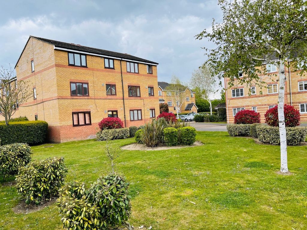 1 bed flat for sale in Windmill Drive, Cricklewood NW2, £320,000