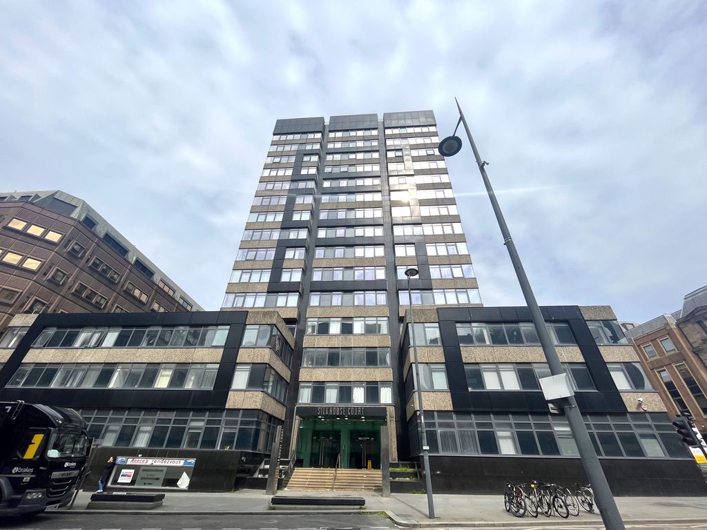 1 bed flat for sale in Silkhouse Court, Tithebarn Street, Liverpool, Merseyside L2, £120,000