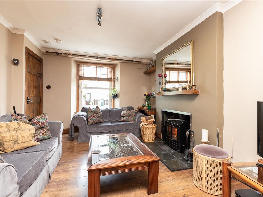 2 bed terraced house for sale in Perth Road, Stanley, Perth PH1, £144,995