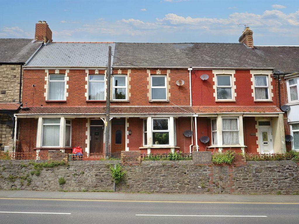 3 bed terraced house for sale in Castle Terrace, Steynton Road, Milford Haven SA73, £130,000