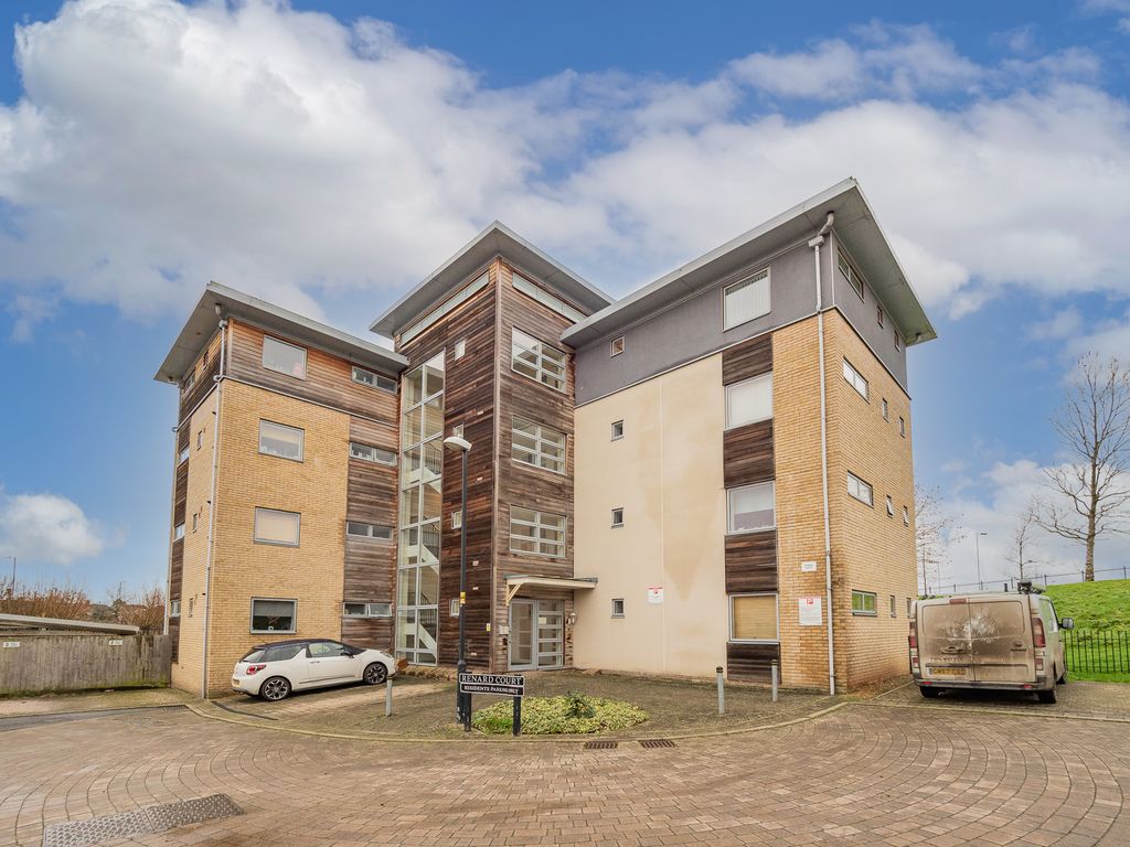 1 bed flat for sale in Sotherby Drive, Cheltenham GL51, £140,000