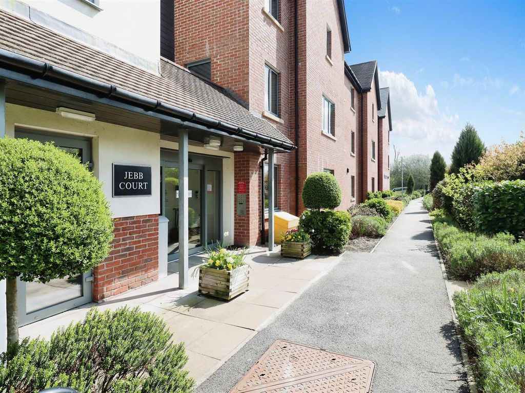 1 bed flat for sale in Jebb Court, Dairy Grove, Ellesmere SY12, £150,000