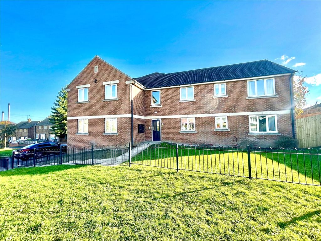 2 bed flat for sale in Priory Court, Barnsley, South Yorkshire S71, £70,000