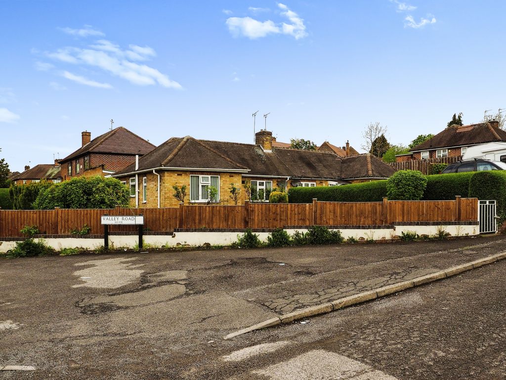 2 bed semi-detached bungalow for sale in Valley Road, Carlton NG4, £210,000
