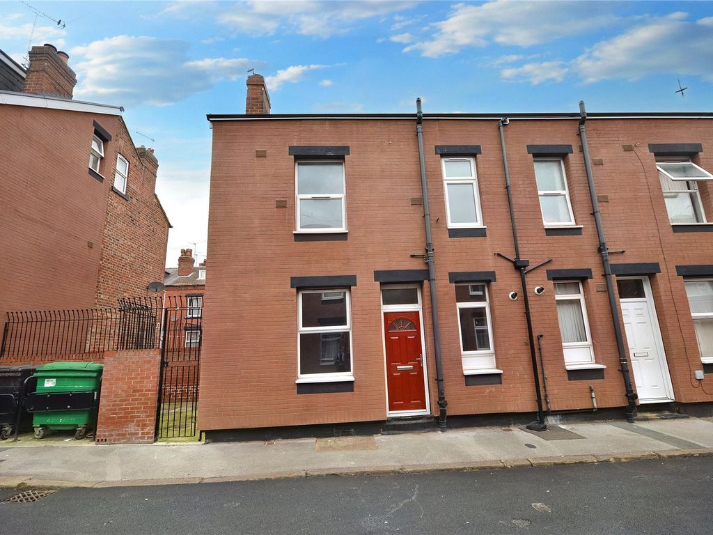 1 bed terraced house for sale in Recreation View, Leeds, West Yorkshire LS11, £60,000