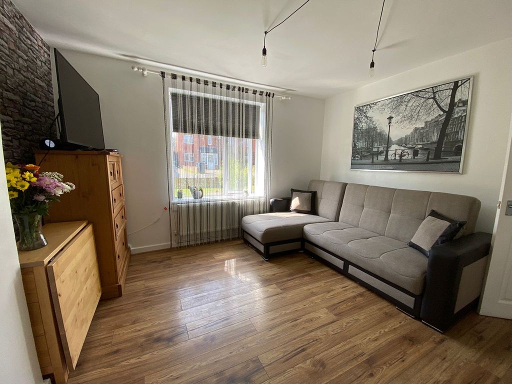 1 bed maisonette for sale in Hall Road, Dartford DA1, £205,000