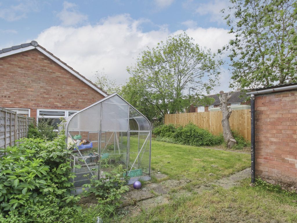 3 bed semi-detached bungalow for sale in Aspen Road, Burton-On-Trent DE13, £230,000