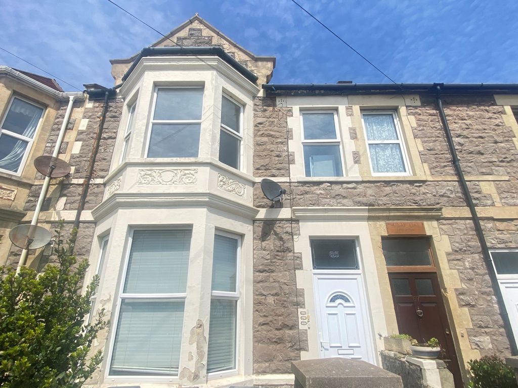 1 bed flat for sale in Clifton Road, Weston-Super-Mare BS23, £125,000