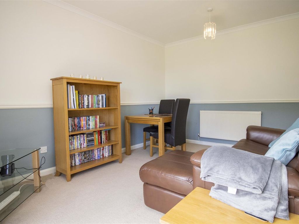 1 bed flat for sale in Lynwood Court, Drysgol Road, Radyr, Cardiff CF15, £159,950