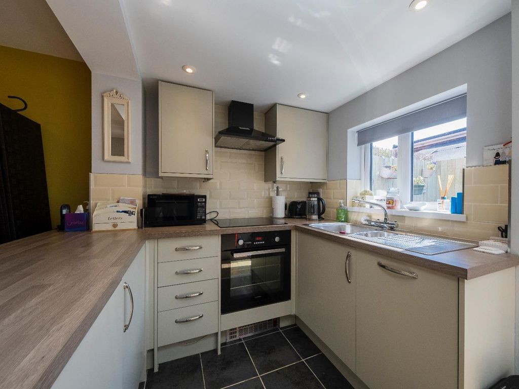 2 bed terraced house for sale in Eaton Road, Tarporley CW6, £209,950