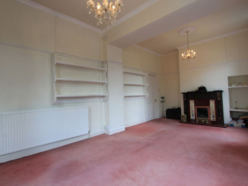 2 bed flat for sale in Rutland Street, Matlock DE4, £155,000