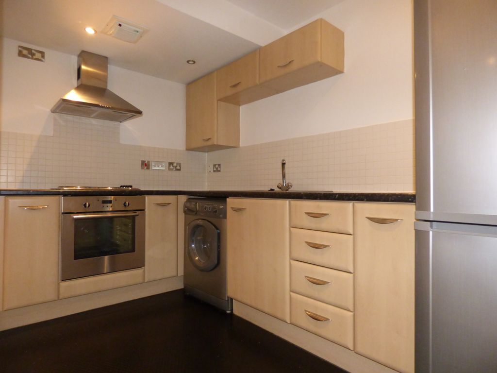 1 bed flat for sale in Moseley Road, Digbeth, Birmingham B12, £159,995