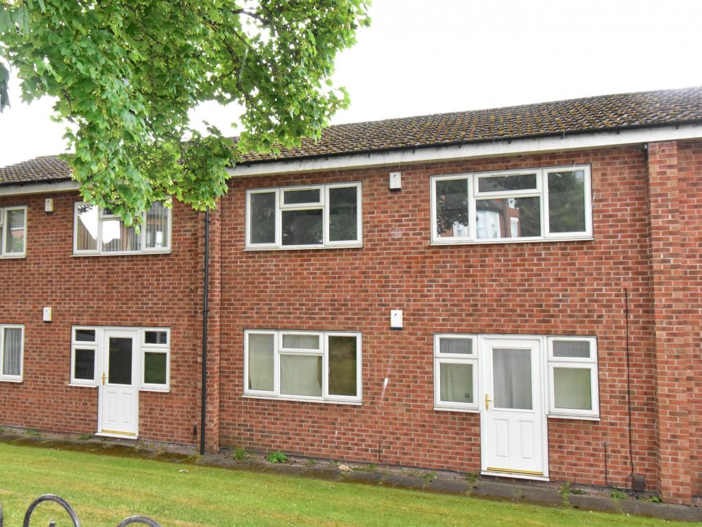 1 bed flat for sale in Highbury Road, Bulwell, Nottingham NG6, £85,000
