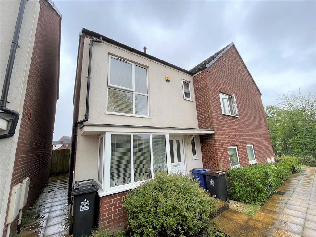 2 bed semi-detached house for sale in Crusader Road, Newcastle-Under-Lyme ST5, £159,950